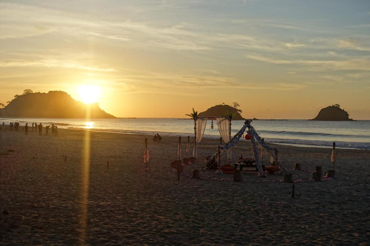 Nacpan Beach Villas Managed By H Hospitality Group El Nido Exterior foto